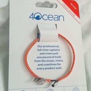 4Ocean Pelican Bracelet. BRAND NEW